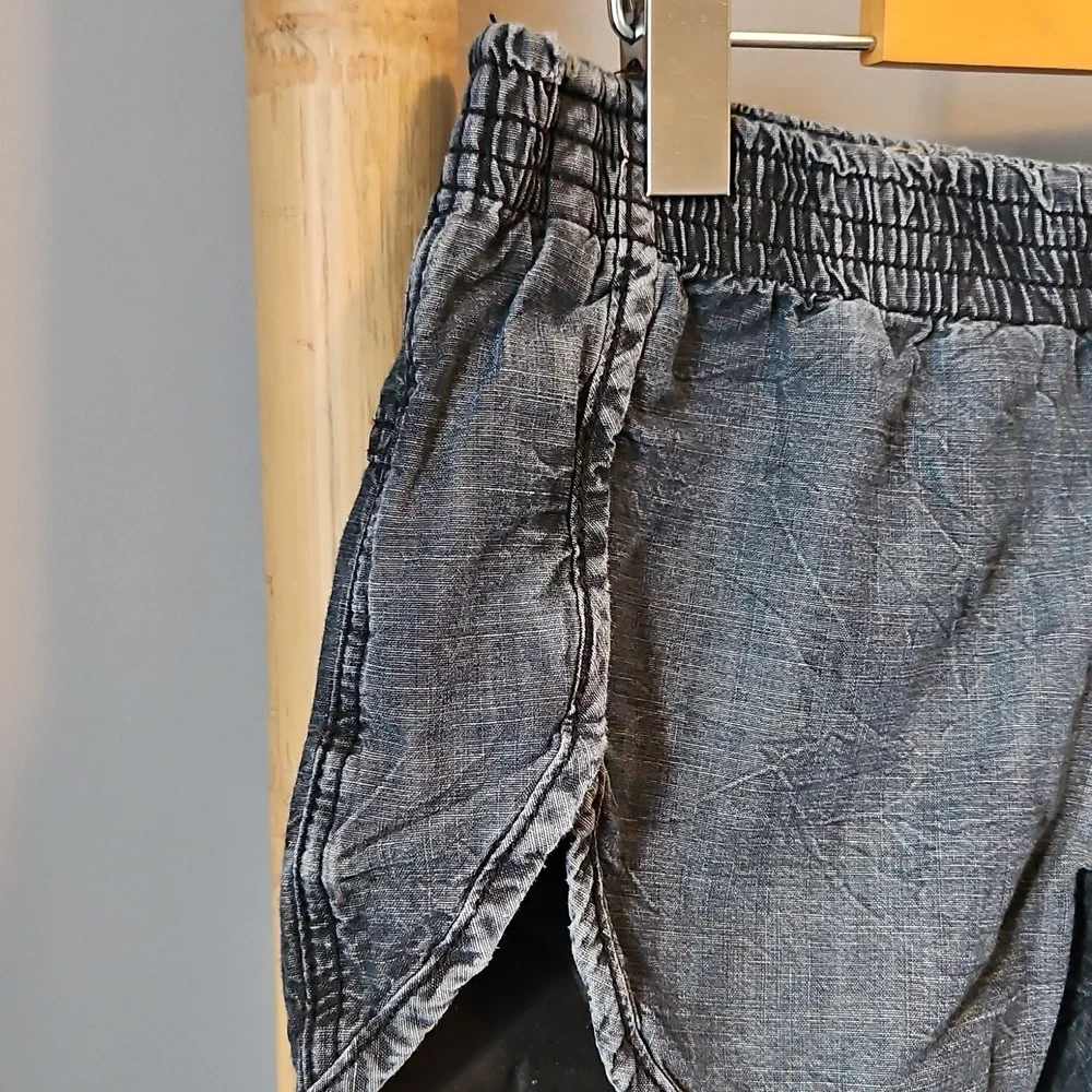 One Teaspoon RUNNER Shorts💙 - Picture 2 of 7